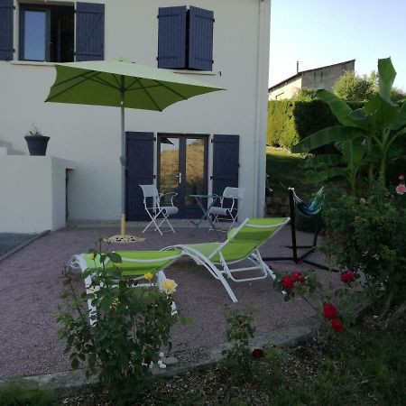 Suite Hauteurs De Vichy Creuzier-le-Vieux Exterior photo