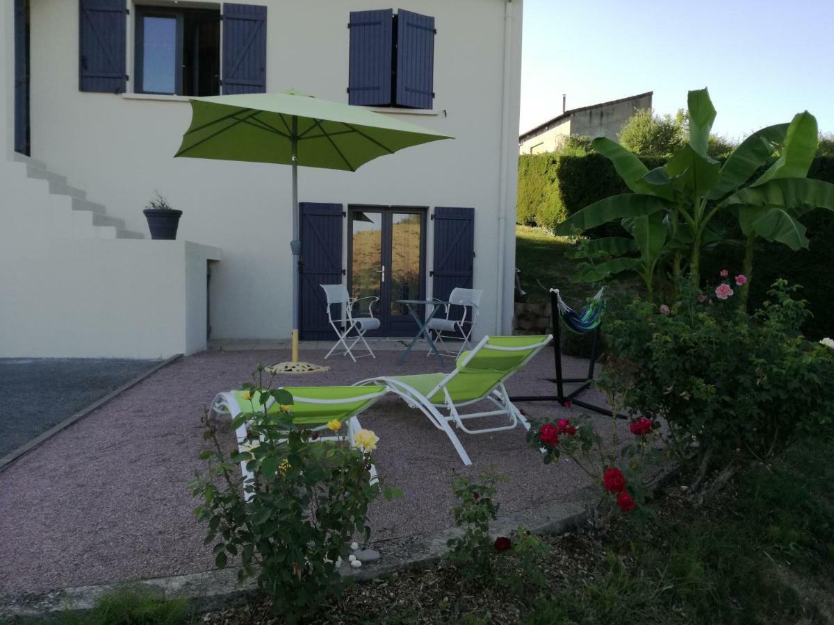 Suite Hauteurs De Vichy Creuzier-le-Vieux Exterior photo